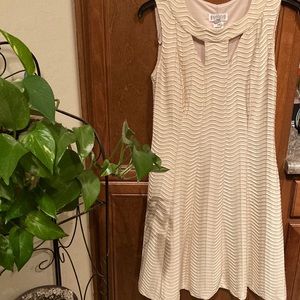 Enfocus Studios cream dress size 4